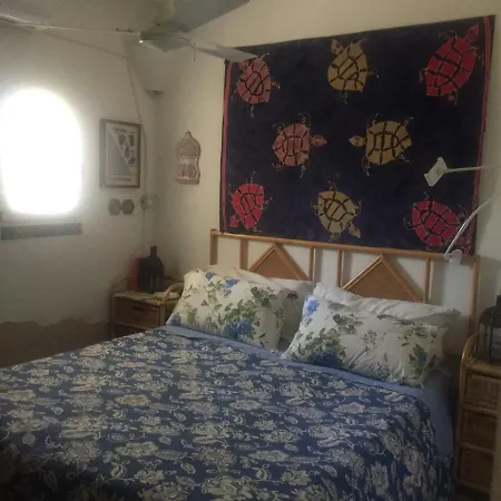 Casa Tortuca Πανσιόν Λαμπεντούζα