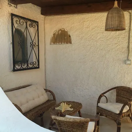 Πανσιόν Casa Tortuca 4*